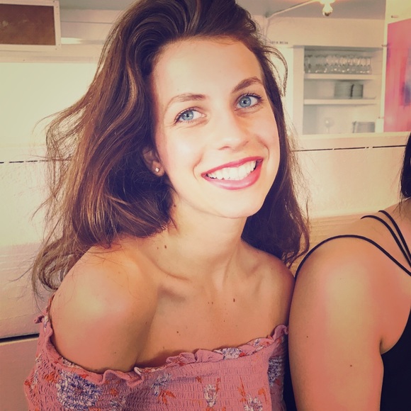 Meet your Posher, Lindsay - Picture 1 of 1